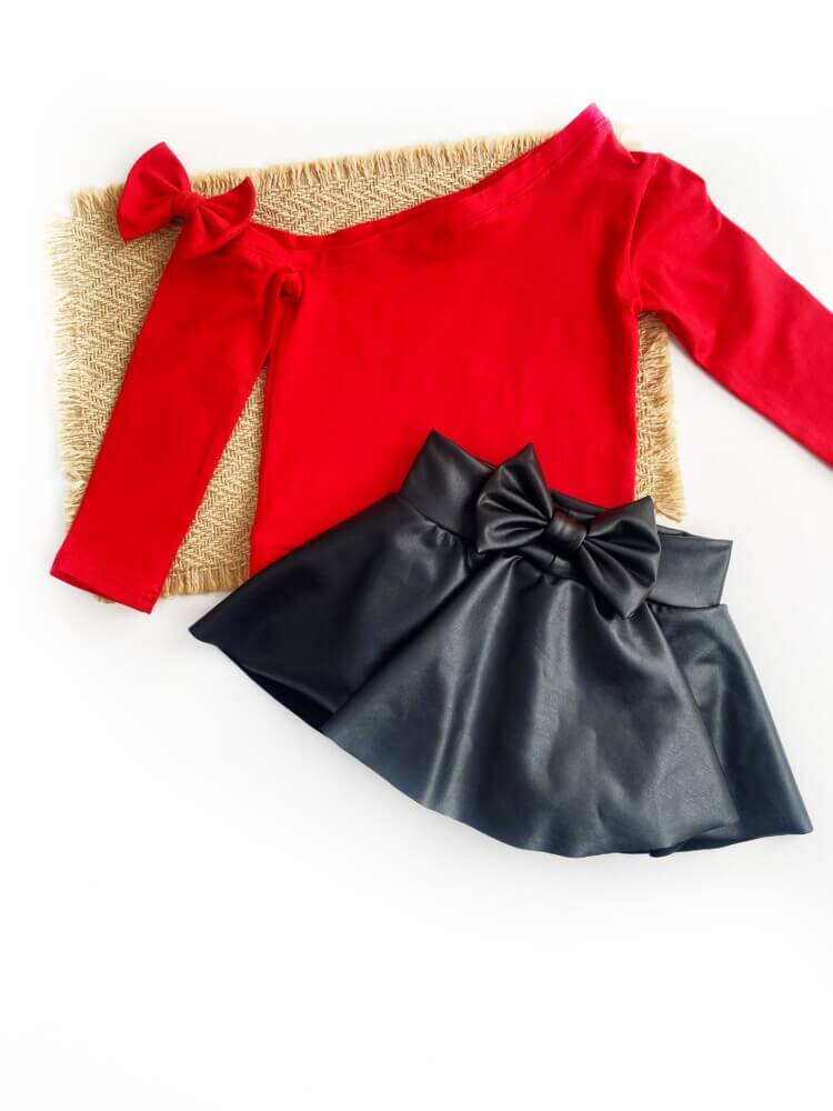 Χειροποίητο παιδικό σετ σε κόκκινο